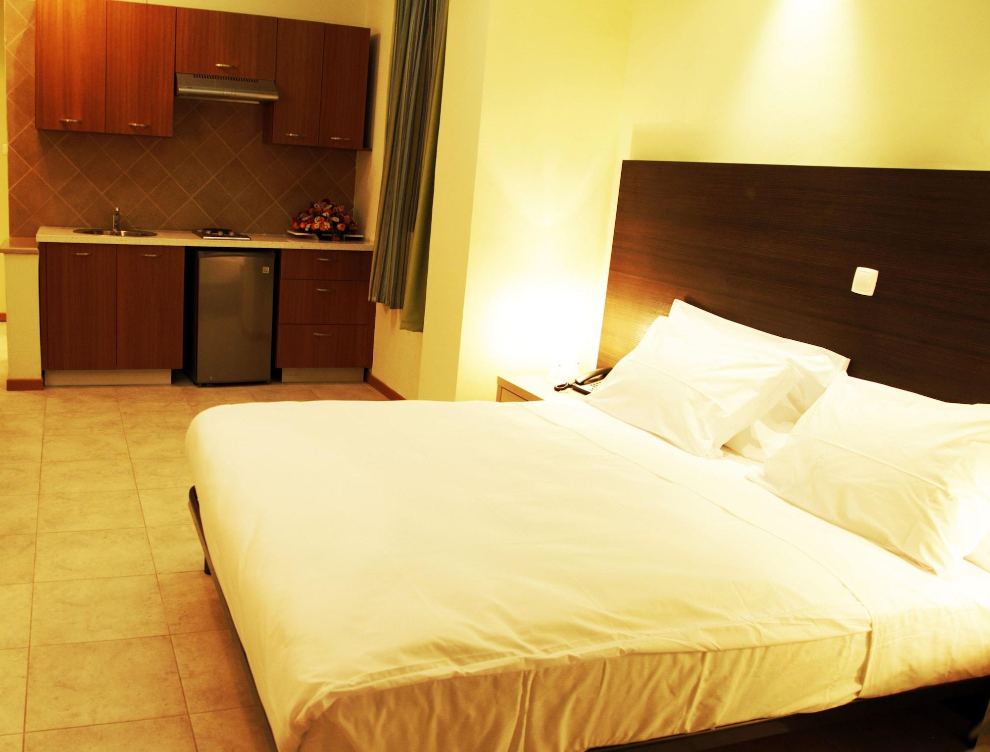 Reliance Hotel Apartment 아디스아바바 외부 사진