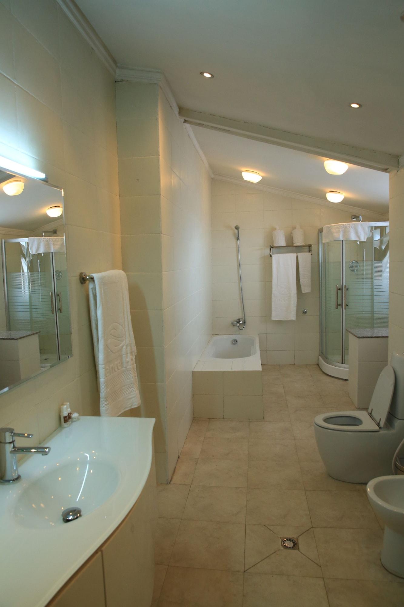 Reliance Hotel Apartment 아디스아바바 외부 사진